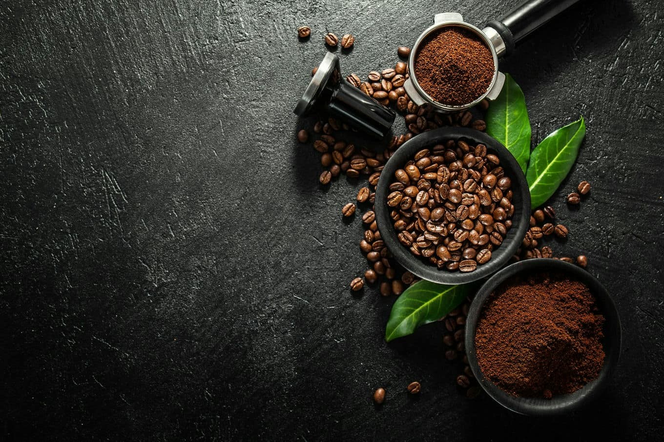 Arabika czy robusta – jak świadomie wybierać kawę ziarnistą do biura i domu?